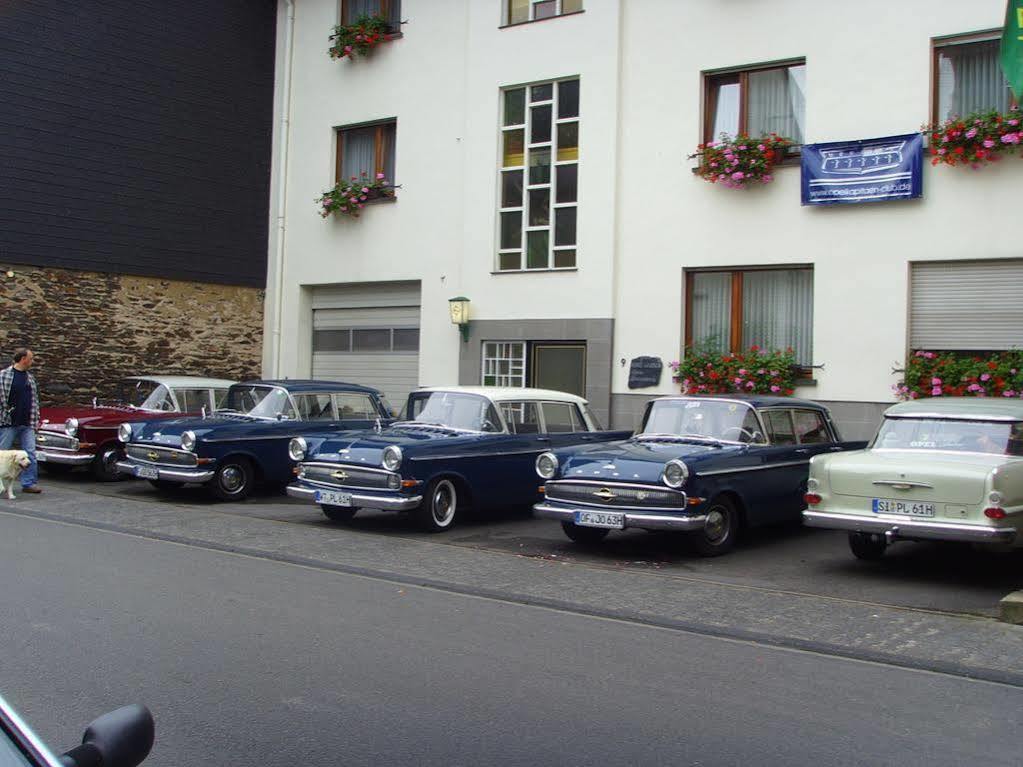 Hotel Loosen Enkirch Exterior foto